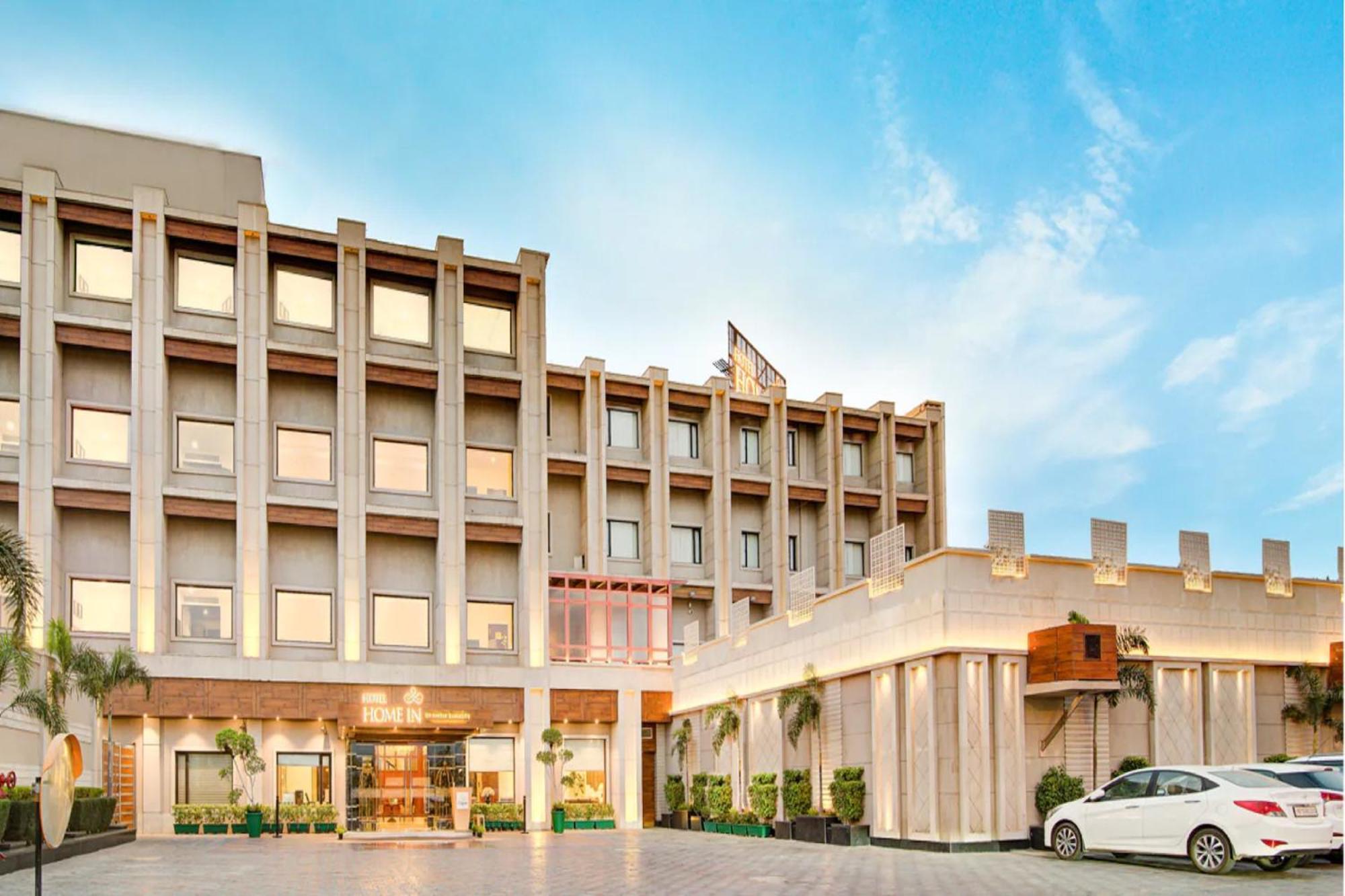 Hotel Home In By Amrik Sukhdev Sonipat Exteriér fotografie